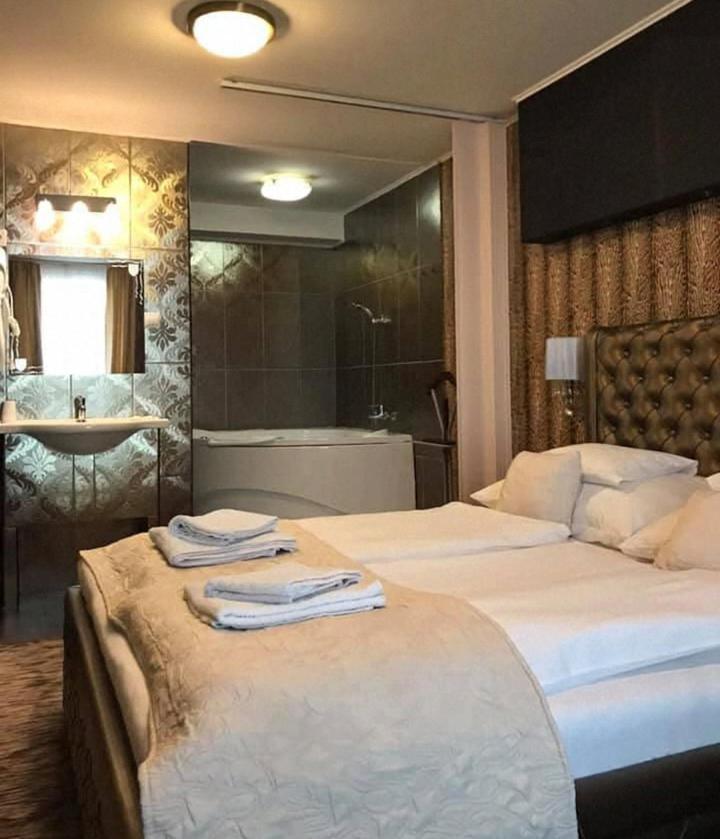 Nyíregyháza Palermo Panzio酒店 外观 照片
